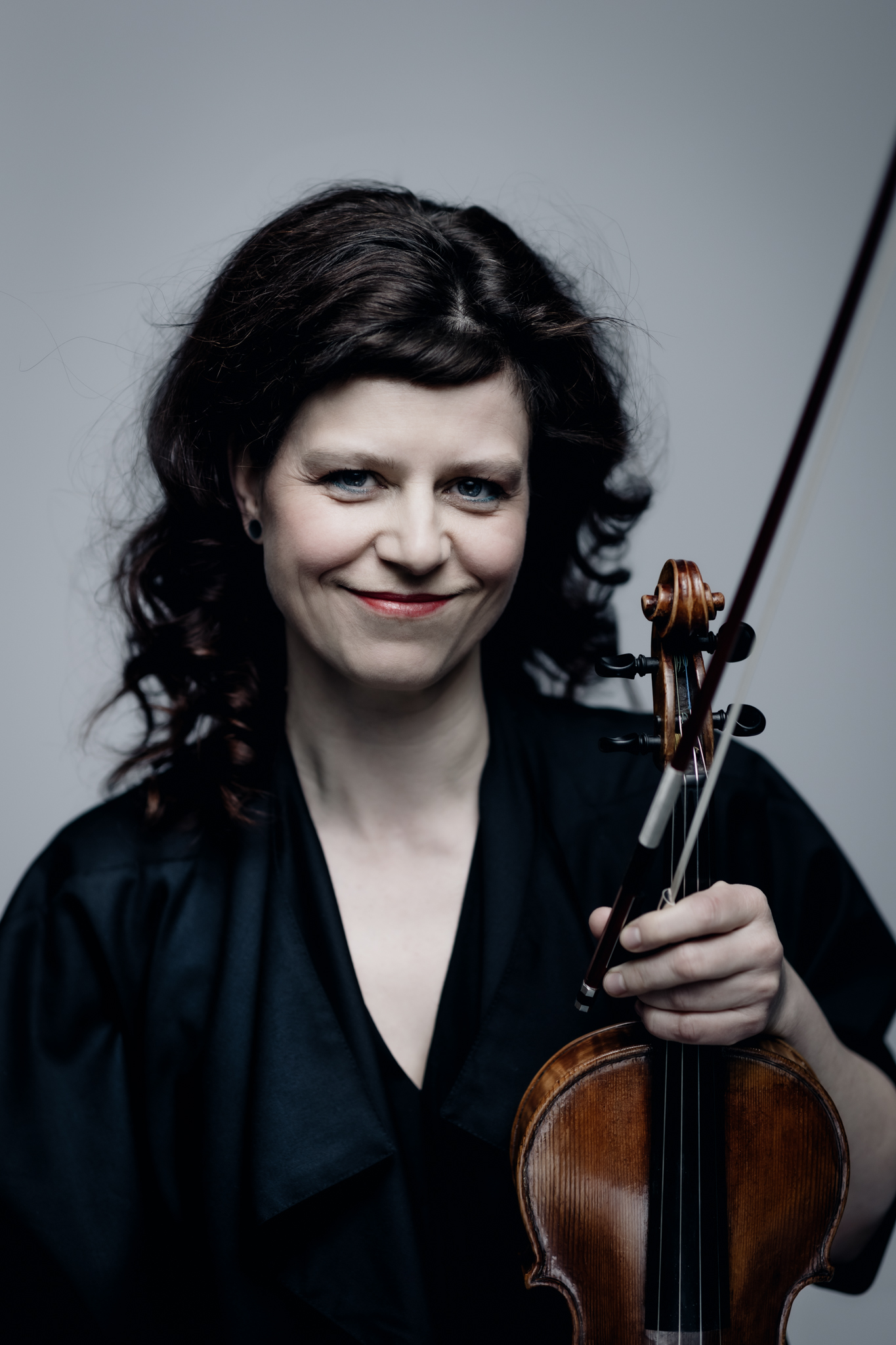 Susanne Zapf - Violinist Performer - Farbe 1