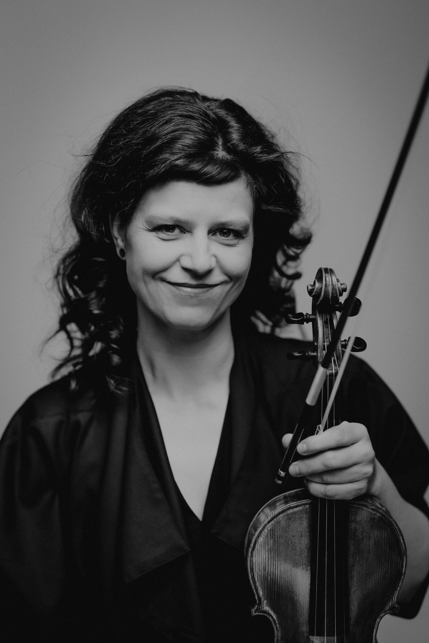 Susanne Zapf - Violinist Performer - Farbe 2